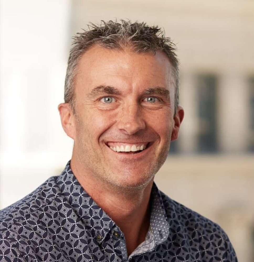 Robert Thomas