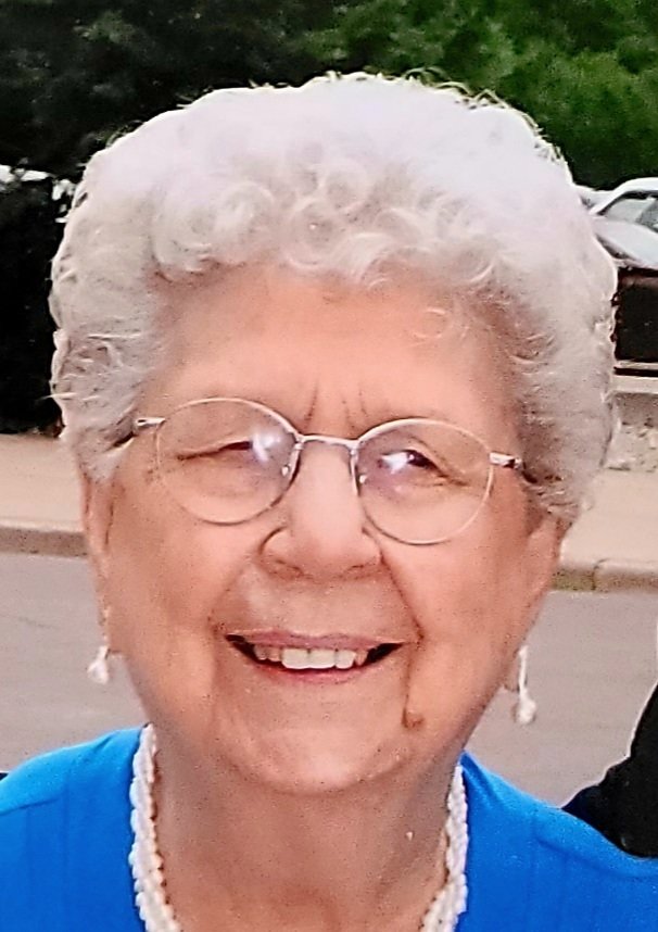 Obituary of Lillian Harriet Hague Funeral Homes & Cremation Serv...
