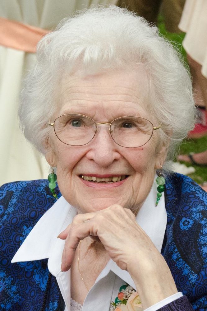 Obituary Of Helen Margaret Peterson Funeral Homes Cremation Ser